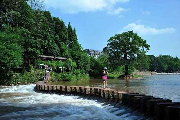四川旅游